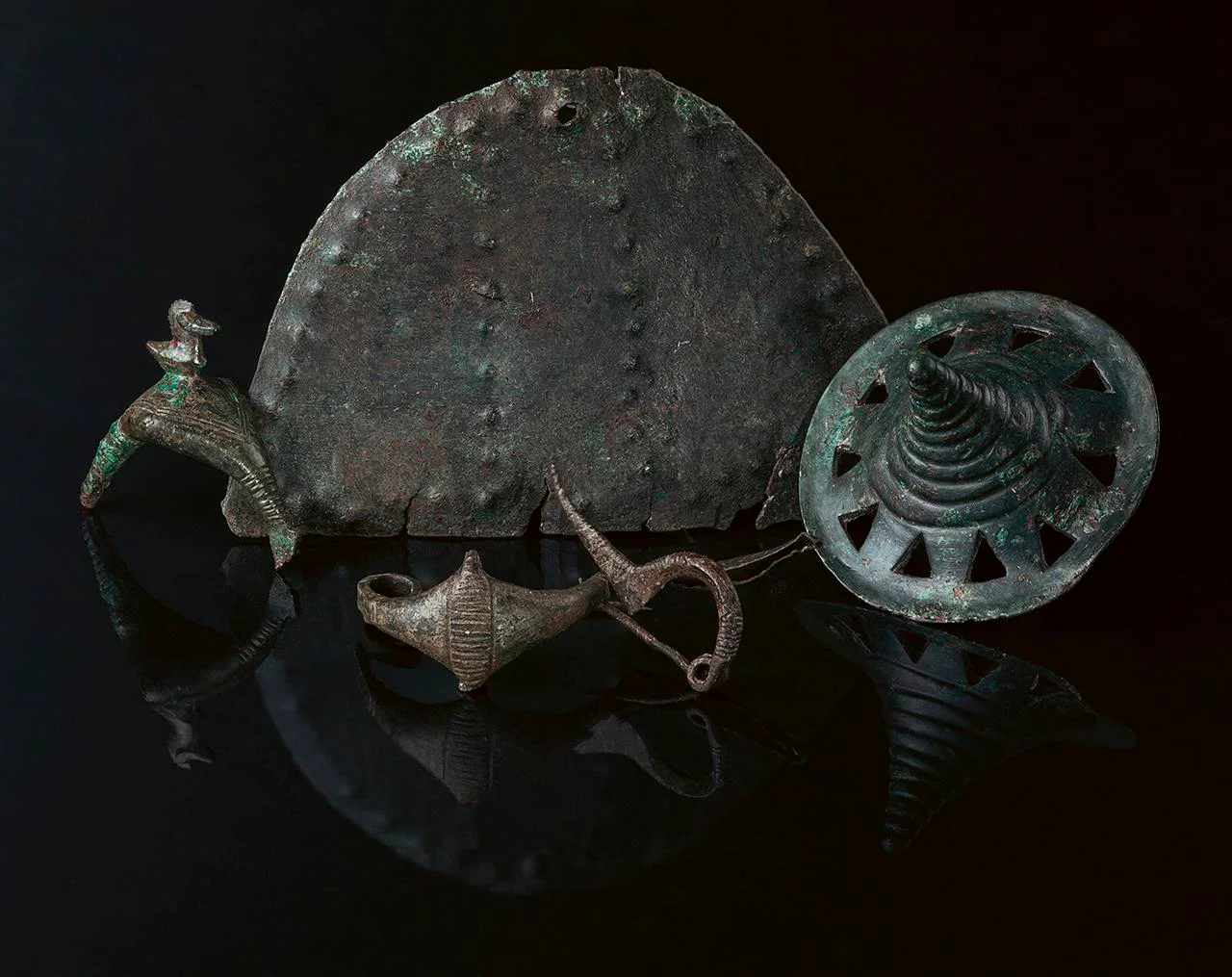 Early Iron Age metal finds from Somló Hill (photograph by László György)..